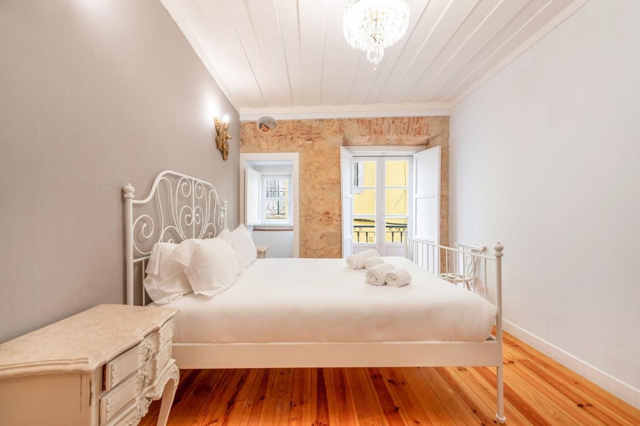 Guestready - Exquisite Bica Poetas Lejlighed Lisboa Eksteriør billede